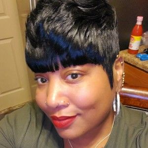 Meet your Posher, Yolanda